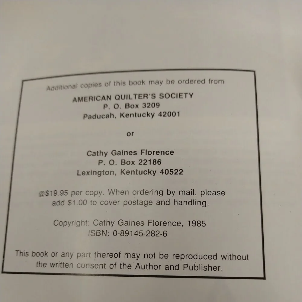 Collecting Quilts Investments‎ in America's Heritage 1985 HC AQS Craft Book